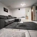 Bright & Modern In The Center