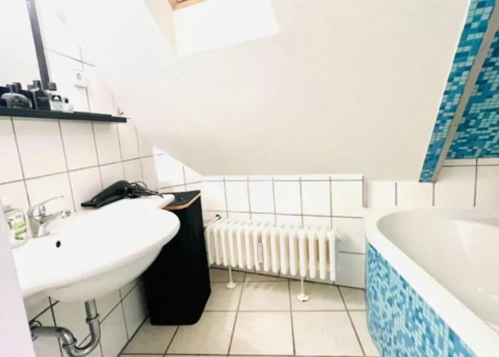 Bright & Modern In The Center *